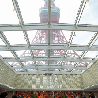 天井に見える大きな東京タワー