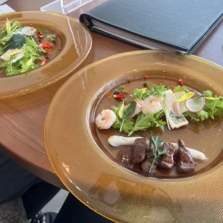 試食
