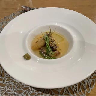 スペシャリテ
