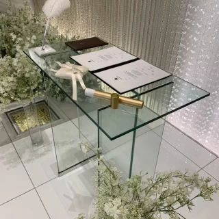 署名台