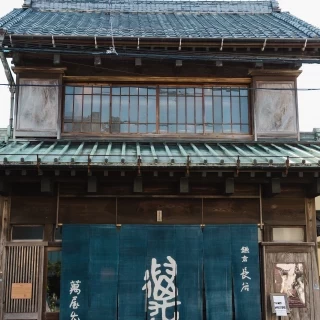 中に入ると一気に世界観に惹きこまれます