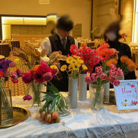 テーブル装花でフラワービッフェ