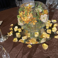 テーブルの中心の花