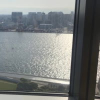 披露宴会場からみえる景色です。
海見えます。