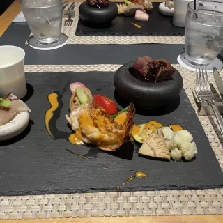 お肉と海老の他、お野菜も美味しかった