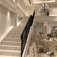 披露宴会場の階段