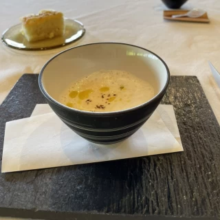 特典でいただいた食事券で。スープ。