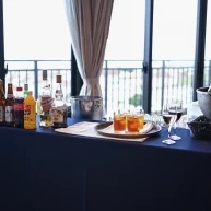 会食が始まる前から飲み放題が始まっていて良かったです。