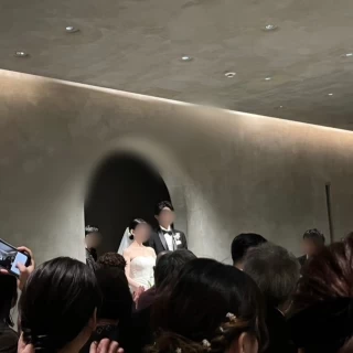 新郎新婦入場