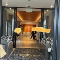 入口