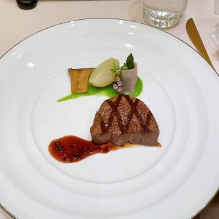 お肉