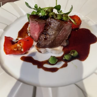 お肉です