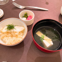 季節のごはんとお吸い物です！
丁度良い味付けで美味しいです