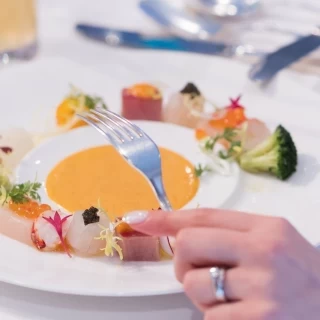 フレンチの前菜。新郎新婦も料理なしにしても前菜は頂けます