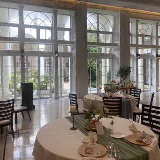披露宴会場