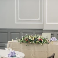 メインテーブル