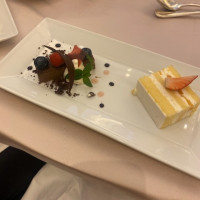 デザートのケーキ