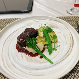 満天牛と、こだわりのお野菜。
