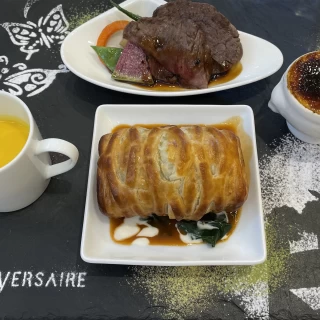 試食