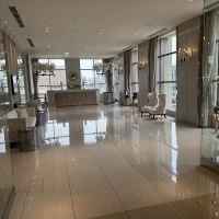 ピンクの披露宴会場