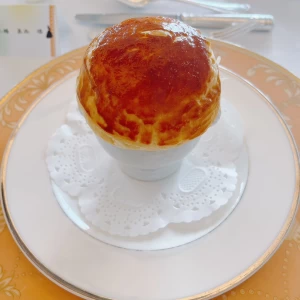 差額のコンソメスープはおすすめです！|659701さんのプリティチャペル舞浜（ホテルオークラ東京ベイ内）の写真(1787067)