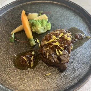 牛フィレ肉のソテー