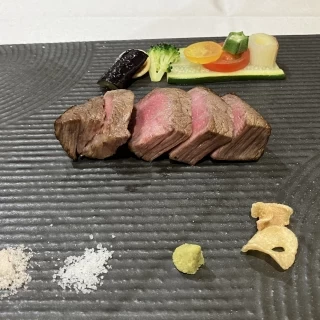 お肉