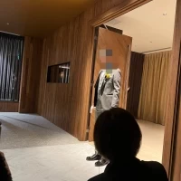 入場