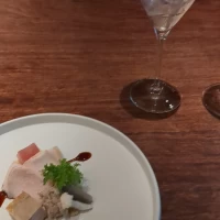 とても美味しい前菜で、披露宴が楽しみです！