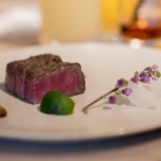 コース料理のお肉