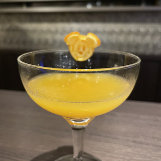 ウェルカムパーティーで飲める生搾りオレンジジュース