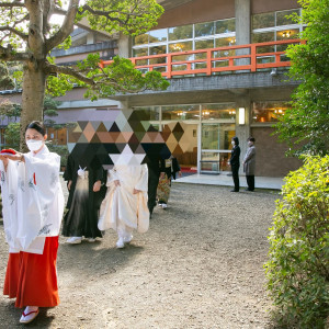 控え室を出発したところ|660226さんの武蔵一宮氷川神社の写真(1792173)