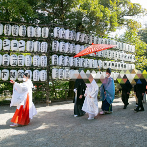 参進 提灯の前|660226さんの武蔵一宮氷川神社の写真(1792175)