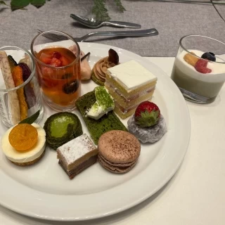 デザートビュッフェ