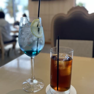 ウェルカムドリンク(選ぶチャペルによってテイストが異なる)
