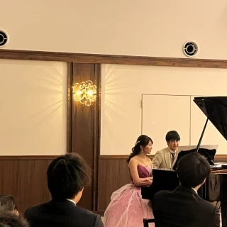 ピアノ連弾の演出