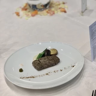 メインディッシュ