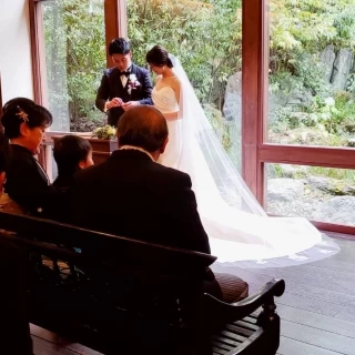 自然光が美しい会場
