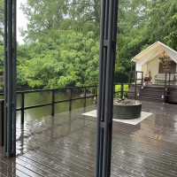 手前までは雨天対応です