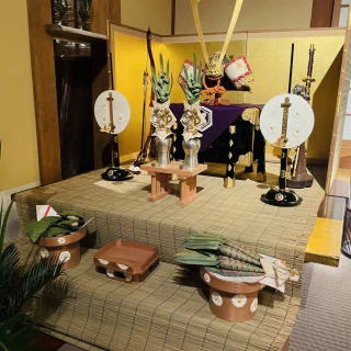 披露宴会場
その日に関する物が展示されます