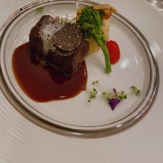 お肉料理
