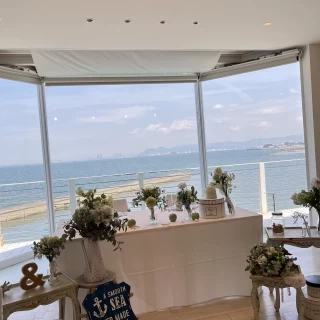 海が見える披露宴会場でした！