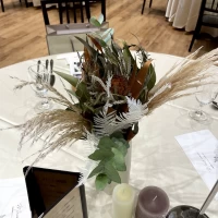 ゲストテーブルのお花