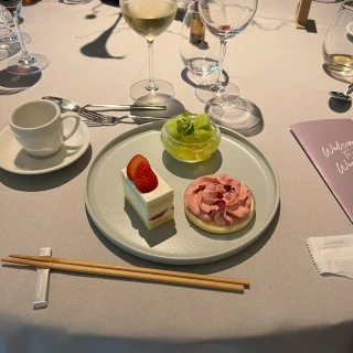 コース料理のデザート