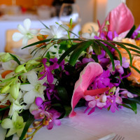 パーティ会場の、テーブル装花