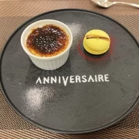 クリームブリュレとマカロン