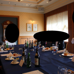 飲み物はテーブルにまとめて置かれていました。|662264さんの鹿島セントラルホテルの写真(1900287)