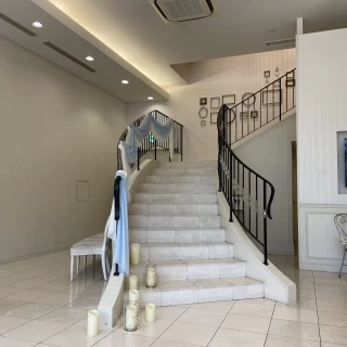 披露宴会場ロビーの階段