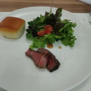 料理の試食