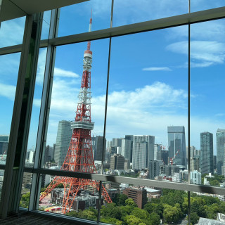 東京タワーがとても綺麗にみえます。
お昼に伺いました。